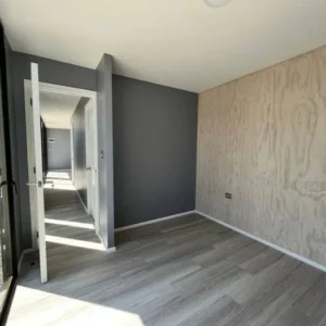 Alternative view of Vivienda Modular ‘Calvitus’: Hogar Moderno de 2 Dormitorios y 36m²