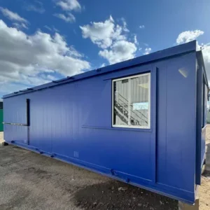 Alternative view of Cabina personalizada de 32x10 pies | Oficina + Comedor + 1 baño/aseo | Antivandálica